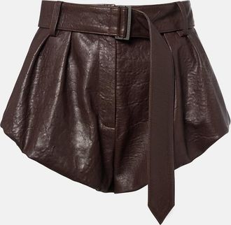 Magda Butrym Shorts de piel con cintur&oacute;n