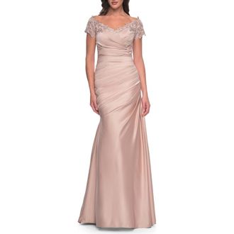 La Femme Off the Shoulder Satin and Lace Mermaid Pleated Gown in Champagne at Nordstrom, Size 20