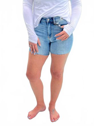 Judy Blue Highly Recommended Jean Shorts In Medium Denim