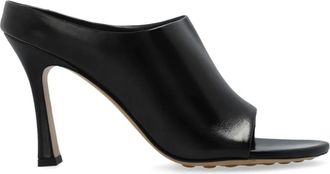 Bottega Veneta Geslepen flip-flops Rana - Dames - Muiltjes - Zwart - 39 EU - Leer - Schoenen