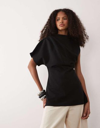 Vero Moda Top strutturato premium asimmetrico in jersey nero