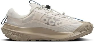Nike ACG Mountain Fly 2 Low Sneakers