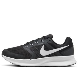 Nike (WMNS) Nike Run Swift 3 Black White DR2698-002