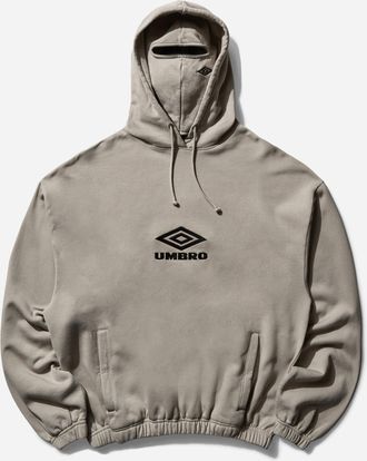 Umbro Men s Logo Masked Hoodie Taupe