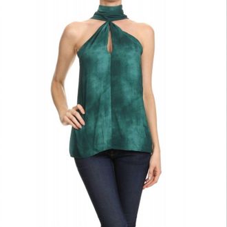 Ariella High Neck Tie-Dye Keyhole Top In,emerald