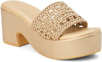 Matisse Footwear Beach by Matisse Cove Platform Slide Sandal in Gold at Nordstrom, Size 11