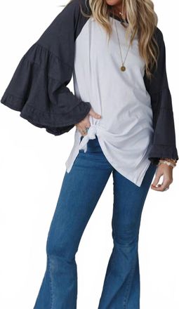 La Made Baseball Bell Sleeve Tee In Cool Grey