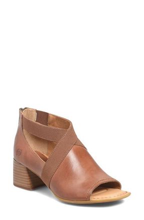 B&oslash;rn Searing Stacked Heel Sandal in Brown Leather at Nordstrom, Size 11