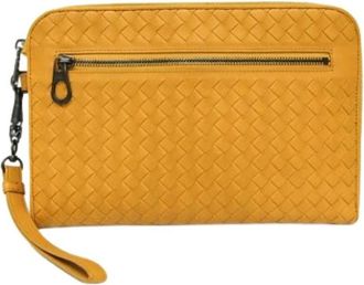 Bottega Veneta Pre-owned Clutches, female, Yellow, Size: ONE SIZE Pre-owned Intrecciato Clutch