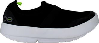Oofos OOmg Low White/Black OOmg-Low-WHT-BLK Womens