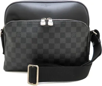 Louis Vuitton Black Damier Canvas Damier Graphite Gray Damier Graphite Shoulder Bag (Pre-Owned)