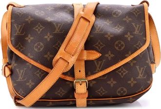 Louis Vuitton Saumur Handbag Monogram Canvas 30 crossbody bag - Bruin