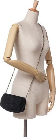 Chanel Hobo Bags - 2013-2014 CC Velvet Half Moon Wallet on Chain - Gr. unisize - in Schwarz - für Damen