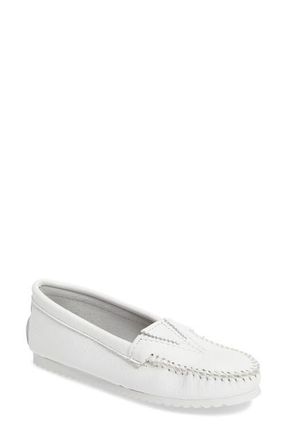 Minnetonka Leather Driving Shoe in White at Nordstrom, Size 5.5