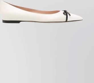 Valentino Garavani bepointy leather ballets