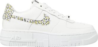 Nike Air Force 1 Pixel Sneakers - Dames - Fitnessschoenen - Wit - 35 1/2 EU - Leer - Fitness