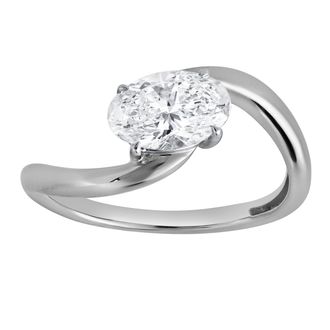LuvMyJewelry Lilian 1 Ct Oval Lab Grown Diamond Engagement Ring in 14K Gold