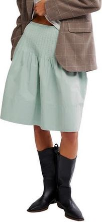 Free People Peyton Pintuck Pleat Midi Skirt in Sea Sage at Nordstrom Rack, Size 2