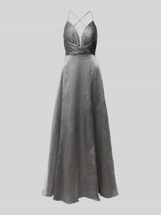 Luxuar Luxuar Abendkleid mit tiefem V-Ausschnitt in Silber, Gr&ouml;&szlig;e 32