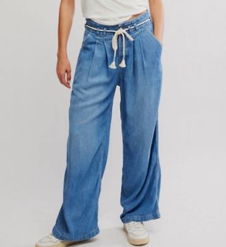Free People Dakota Cinched Pull On Pants In Vine