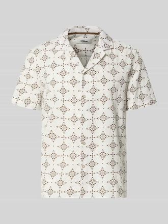 s.Oliver Red Label Relaxed Fit Freizeithemd aus reiner Baumwolle in Weiss, Gr&ouml;&szlig;e 3XL