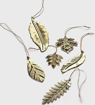 Mela Artisans Eternal Leaves Brass Ornaments Set in Metallic Gold at Nordstrom