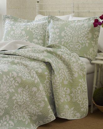 Laura Ashley Rowland Quilt Set