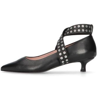 Pretty Ballerinas Pointed Toe Pump in Black at Nordstrom, Size 39.5