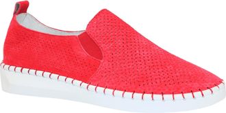 bernie mev. Womens Tw98 Slip On Sneaker Shoe In Red