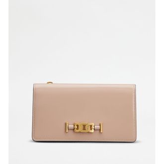 Tod's Kate Phone Holder Shoulder Bag in Leather