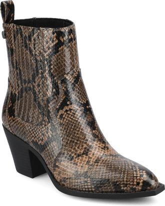 Journee Collection Womens Braylee Studded Western Ankle Booties