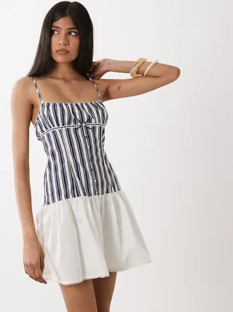 WeWoreWhat Vestito blu navy con vita scesa-Multi