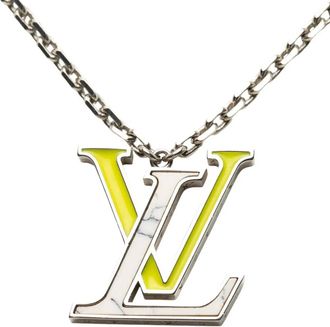 Louis Vuitton Collana con pendente LV placcato argento 2021
