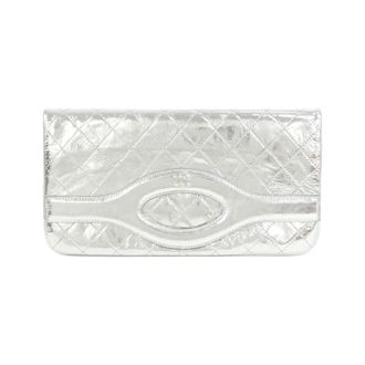 Chanel Metallic Silver Leather Pouch (Pre-Owned)