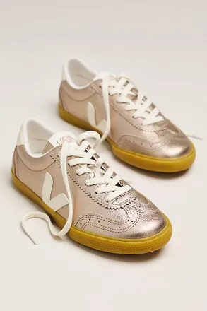 Veja Volley O. T. Sneakers