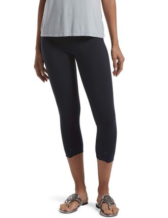 Hue Womens Fashion Cotton Capri Leggings, Assorted Pants, Navy-Swirl, M