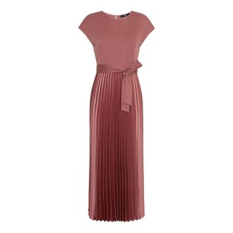 Max Mara Aansluitende en uitlopende jurk tot halverwege de kuit - Dames - Casual kleedjes - Roze - S - Polyester - Kleedjes