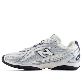 New Balance 204L Sea Salt Metallic Silver U204LPC