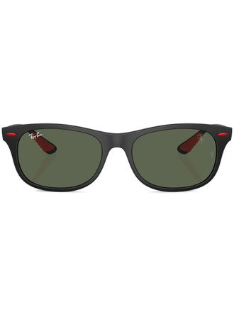 Ray-Ban Occhiali da sole Wayfarer Liteforce squadrati - Nero
