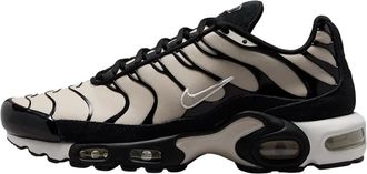 Nike Air Max Plus Suede - Dames - Sport - Beige - Maat: 38 1/2 EU Su&egrave;de