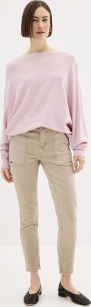 FDJ Womens Olivia patch pockets ultra stretch jean Fit: Slim leg, mid rise