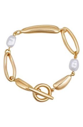 Vince Camuto Faux Pearl Nugget Toggle Bracelet in Goldtone at Nordstrom Rack
