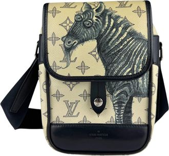 Louis Vuitton Ivory Navy Monogram Shoulder Bag (Pre-Owned)