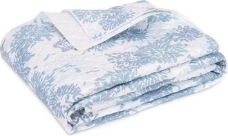 Matouk Chrysanthemum Quilt in Blue at Nordstrom, Size Twin