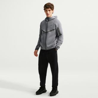 Nike Mens Tech Loose Fleece Pants in Black | IM6219-010