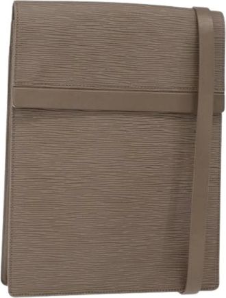 Louis Vuitton Pre-owned Cross Body Bags, female, Brown, Size: ONE SIZE Pre-owned Ramatuelle Handbag