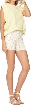 Judy Blue Mid-Rise Flower Print Shorts In Off-White