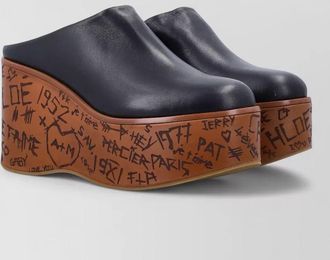 Chlo&eacute; leather maxime wedge mules