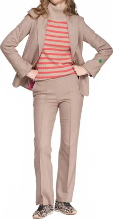 Vilagallo Mid-Rise Straight Leg Trouser In Light Brown