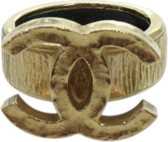 Chanel Gold Black Metal Band Ring (Pre-Owned)